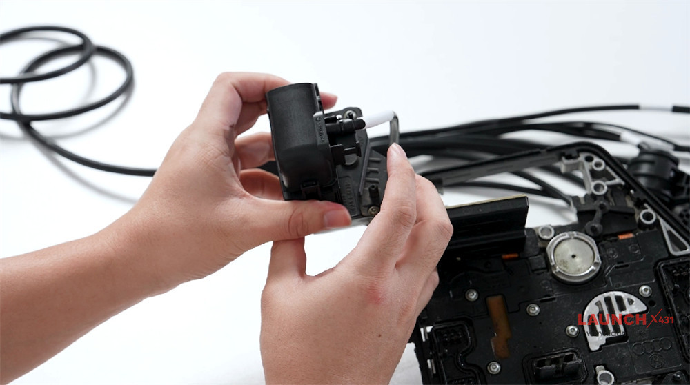 launch x431 ecu programmer read dq200 3