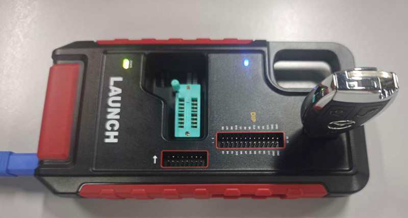 launch xprog5 hardware feature connection 3